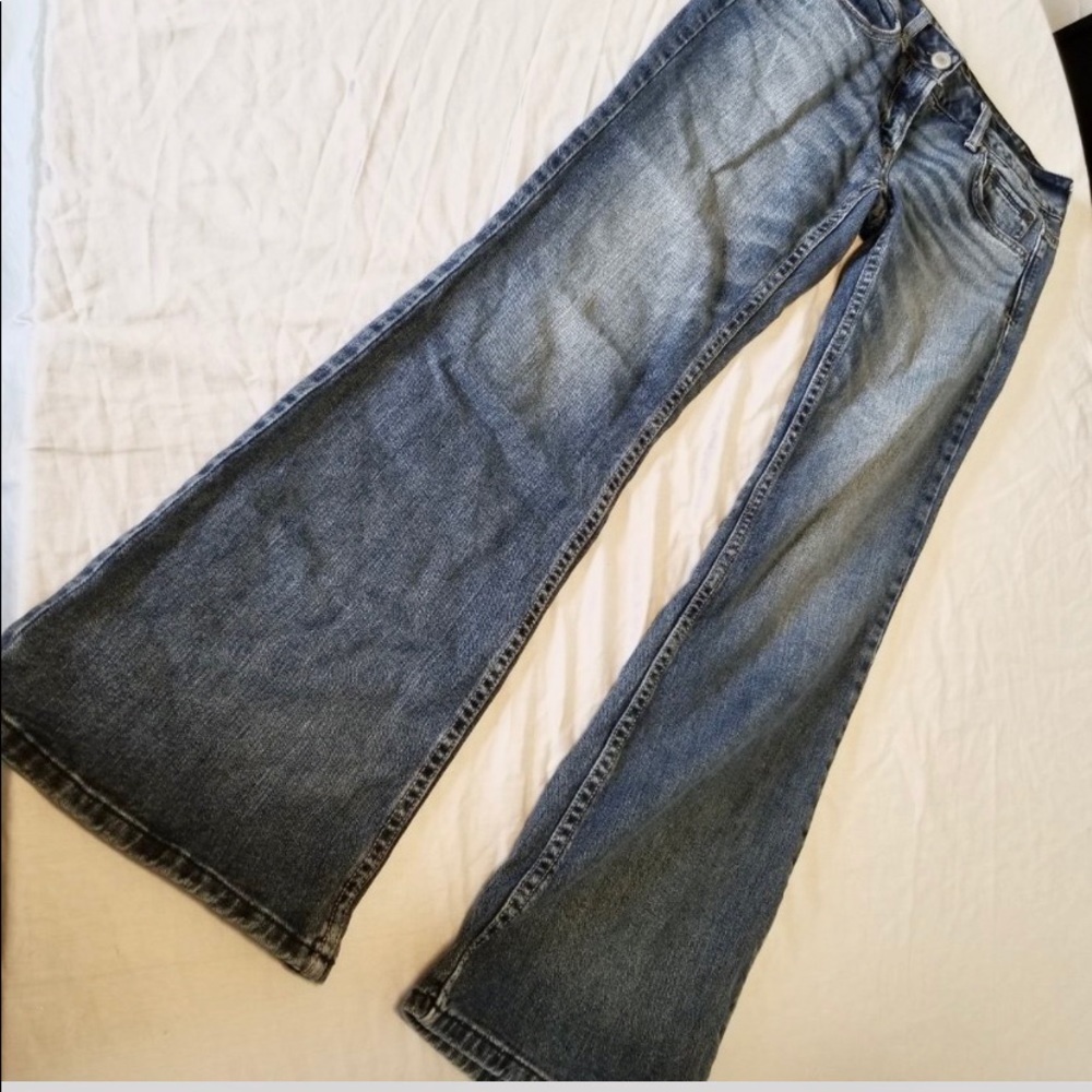 American Ealge Size 6 AE Hipster Jeans